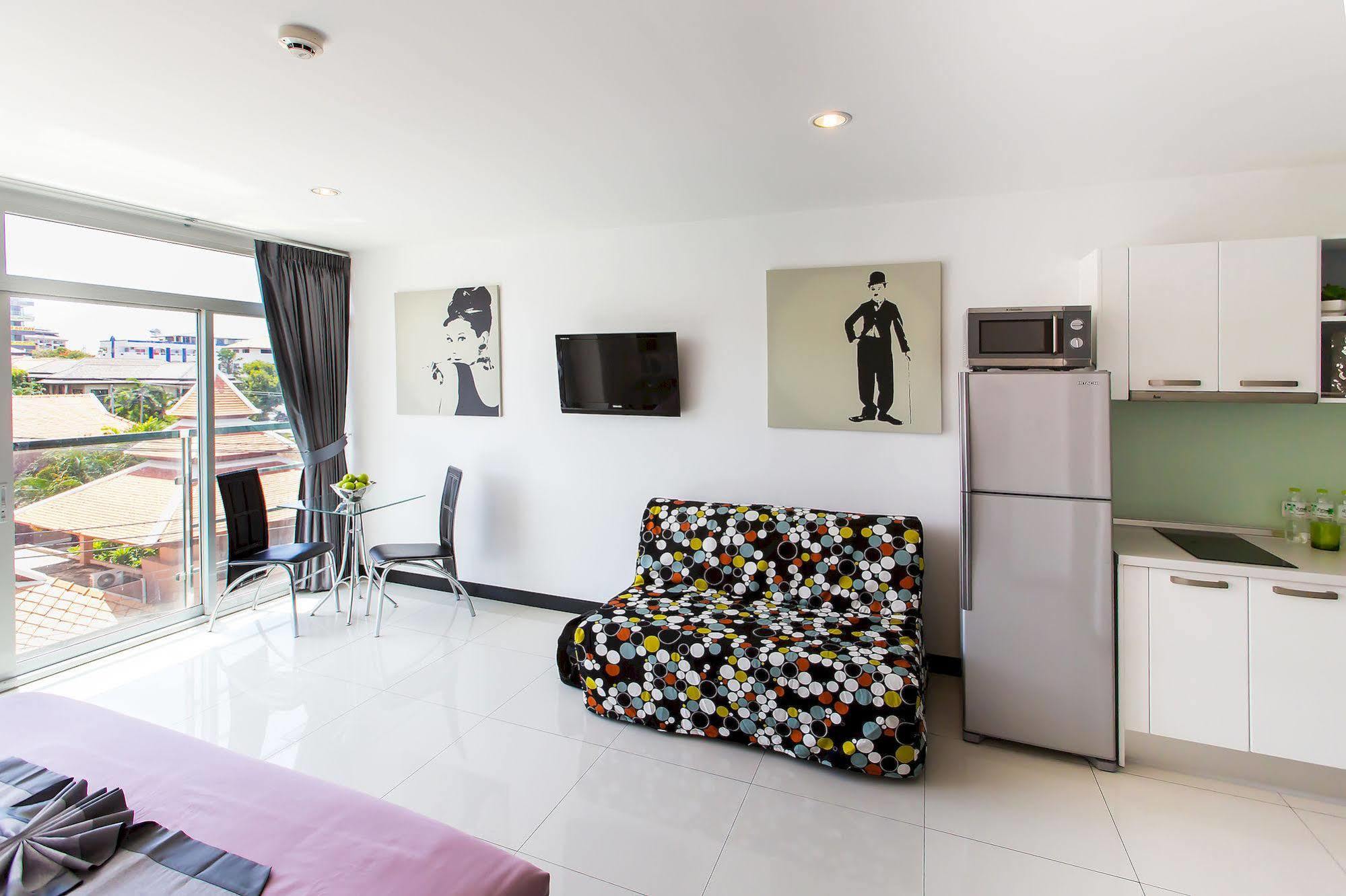 South Beach Pattaya Джомтьен Экстерьер фото