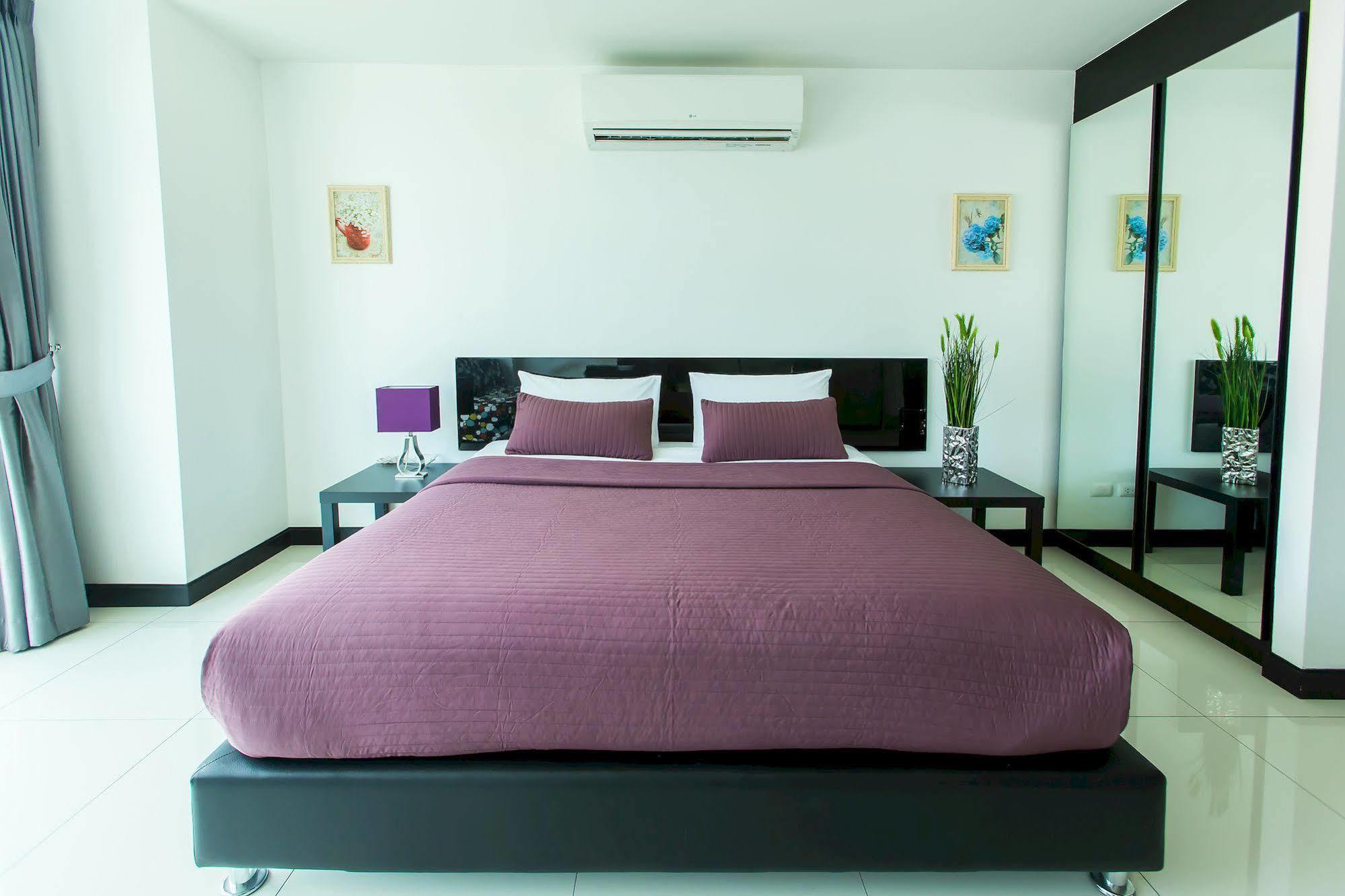 South Beach Pattaya Джомтьен Экстерьер фото